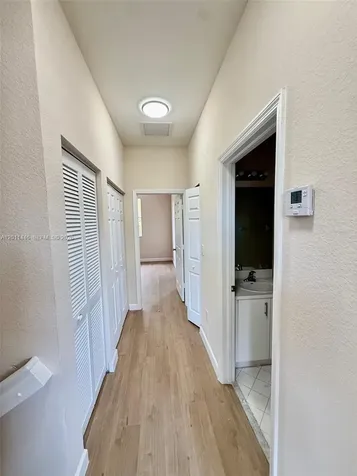 9261 SW 220th Terrace Cutler Bay FL 33190