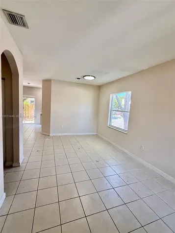 9261 SW 220th Terrace Cutler Bay FL 33190