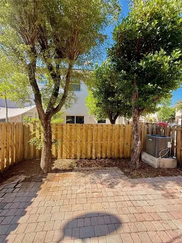 9261 SW 220th Terrace Cutler Bay FL 33190