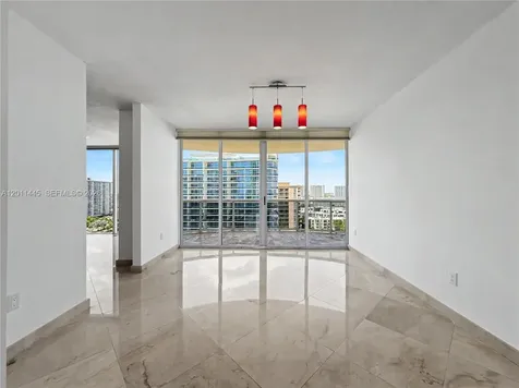 17555 Collins Avenue Sunny Isles Beach FL 33160