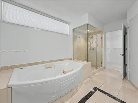 17555 Collins Avenue Sunny Isles Beach FL 33160