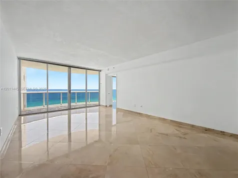 17555 Collins Avenue Sunny Isles Beach FL 33160