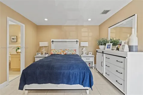 12035 SW 19th Terrace Miami FL 33175