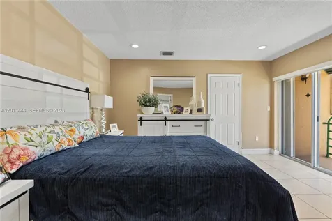 12035 SW 19th Terrace Miami FL 33175