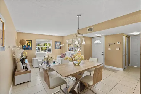 12035 SW 19th Terrace Miami FL 33175