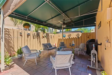 12035 SW 19th Terrace Miami FL 33175