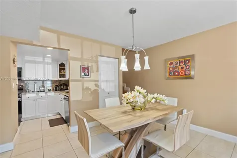 12035 SW 19th Terrace Miami FL 33175