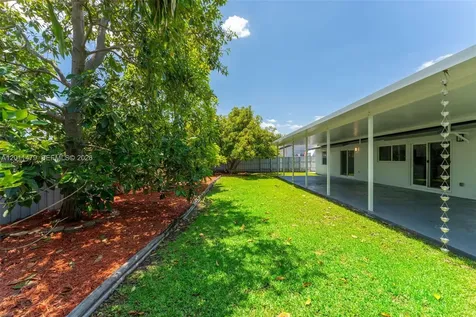 6605 SW 151st Court Miami FL 33193