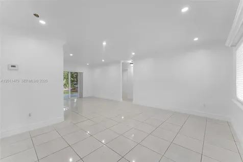 6605 SW 151st Court Miami FL 33193