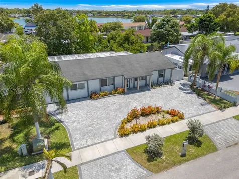 6605 SW 151st Court Miami FL 33193