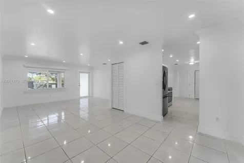 6605 SW 151st Court Miami FL 33193