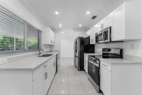 6605 SW 151st Court Miami FL 33193