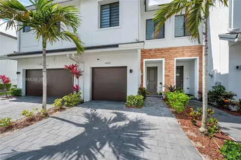 10876 SW 232nd Terrace Homestead FL 33032