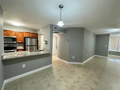 2841 N Oakland Forest Drive Oakland Park FL 33309