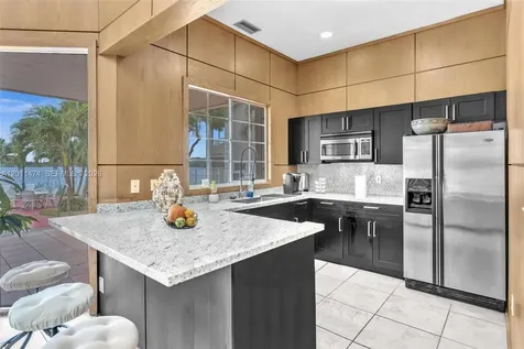 2841 N Oakland Forest Drive Oakland Park FL 33309