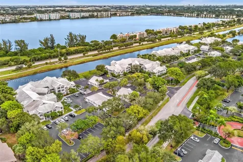 2841 N Oakland Forest Drive Oakland Park FL 33309