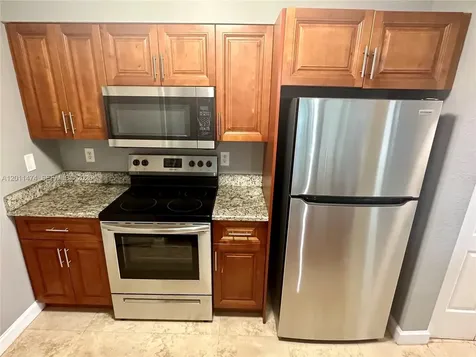 2841 N Oakland Forest Drive Oakland Park FL 33309