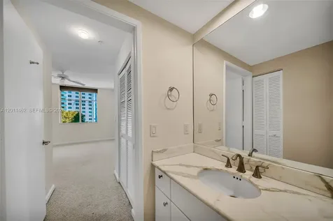 1 Century Lane Miami Beach FL 33139