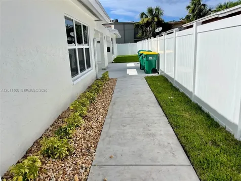 5719 NW 28th Street Lauderhill FL 33313