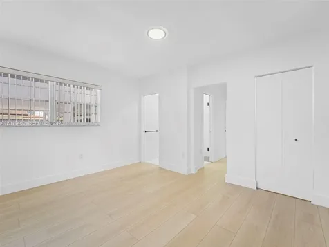 521 SW 64th Court Miami FL 33144