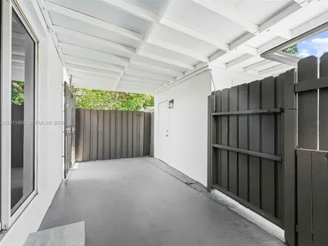 521 SW 64th Court Miami FL 33144