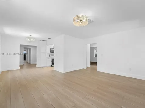 521 SW 64th Court Miami FL 33144