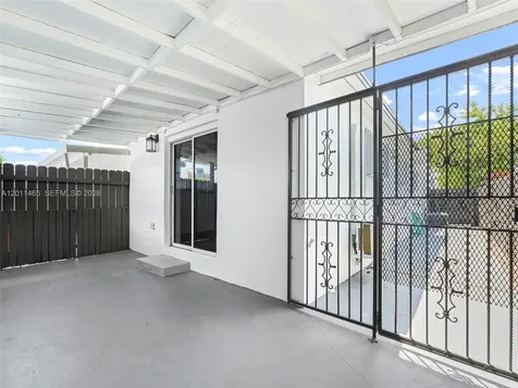 521 SW 64th Court Miami FL 33144