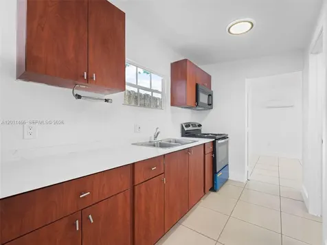 521 SW 64th Court Miami FL 33144
