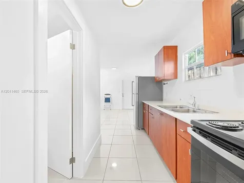 521 SW 64th Court Miami FL 33144