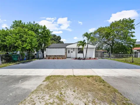 521 SW 64th Court Miami FL 33144