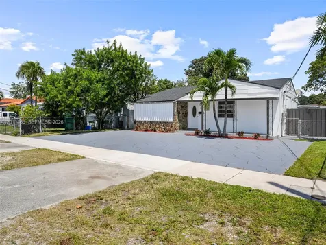 521 SW 64th Court Miami FL 33144