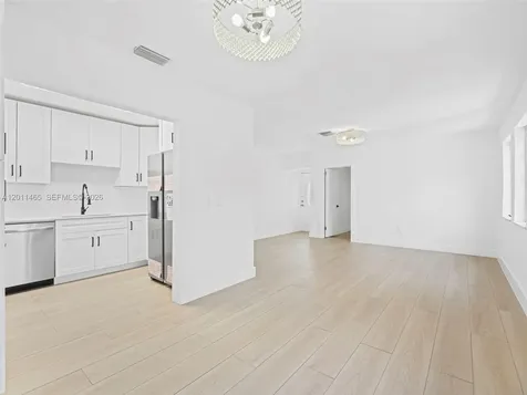 521 SW 64th Court Miami FL 33144
