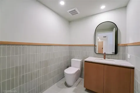 1177 Kane Concourse Bay Harbor Islands FL 33154
