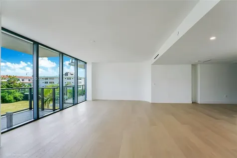 1177 Kane Concourse Bay Harbor Islands FL 33154