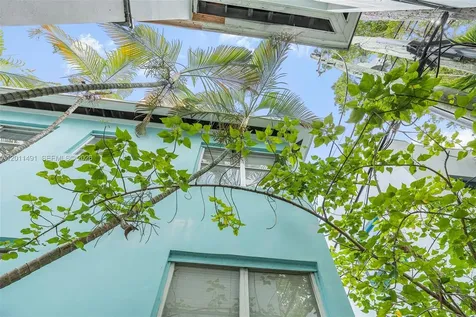 1555 Pennsylvania Avenue Miami Beach FL 33139