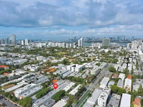 1555 Pennsylvania Avenue Miami Beach FL 33139
