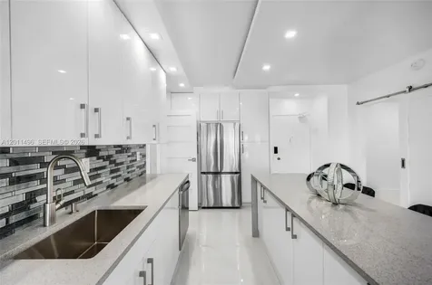 1985 S Ocean Drive Hallandale Beach FL 33009