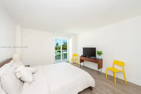 100 Bayview Drive Sunny Isles Beach FL 33160