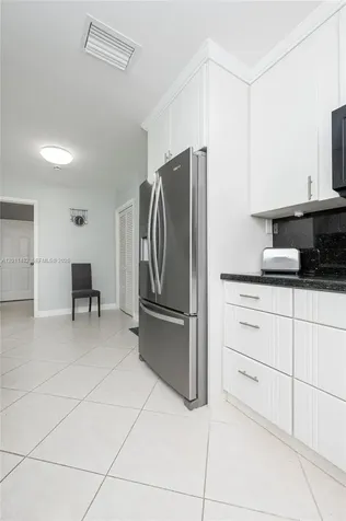 810 S Rainbow Drive Hollywood FL 33021