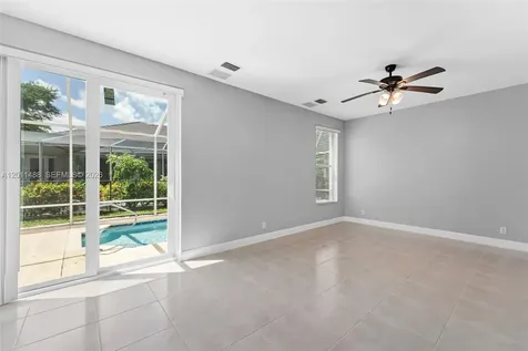 1019 N Egret Circle N Jupiter FL 33458