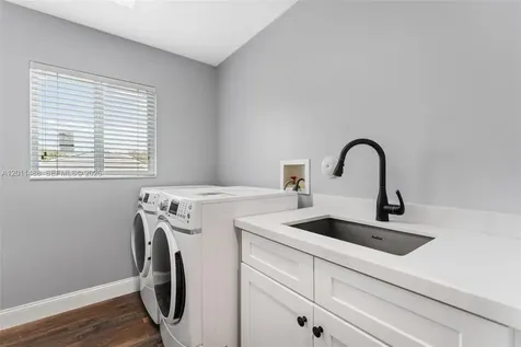 1019 N Egret Circle N Jupiter FL 33458