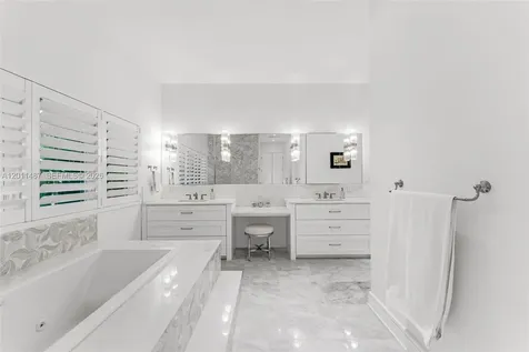 4901 Hammock Park Drive Coral Gables FL 33156