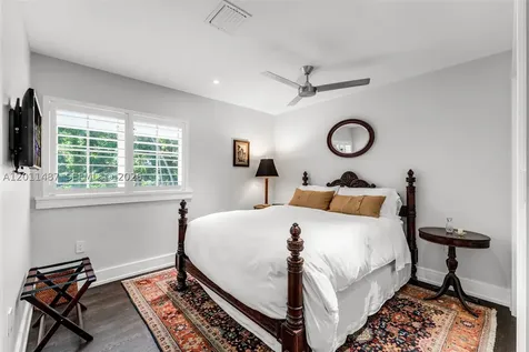 4901 Hammock Park Drive Coral Gables FL 33156