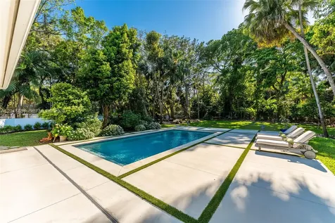 4901 Hammock Park Drive Coral Gables FL 33156