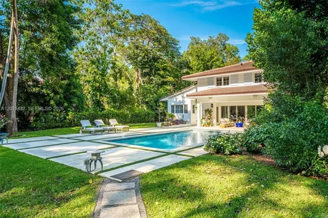 4901 Hammock Park Drive Coral Gables FL 33156