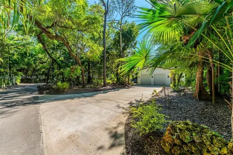 4901 Hammock Park Drive Coral Gables FL 33156