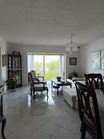 1400 SW 131st Way Pembroke Pines FL 33027