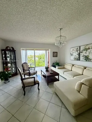 1400 SW 131st Way Pembroke Pines FL 33027