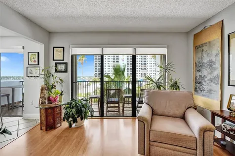 1201 S Ocean Drive Hollywood FL 33019