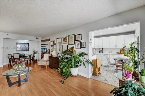 1201 S Ocean Drive Hollywood FL 33019